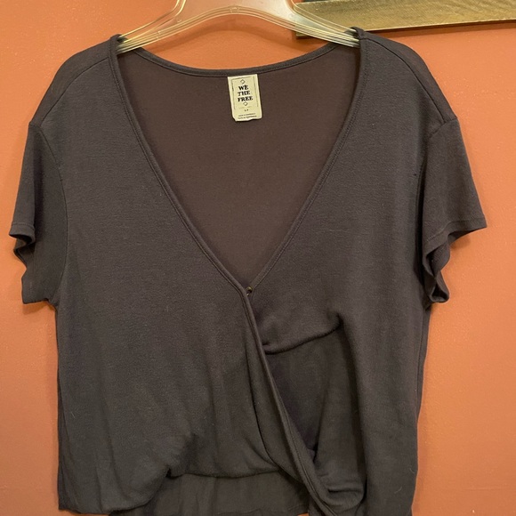 We the free, dark gray top. Gently used size small. - Picture 4 of 13